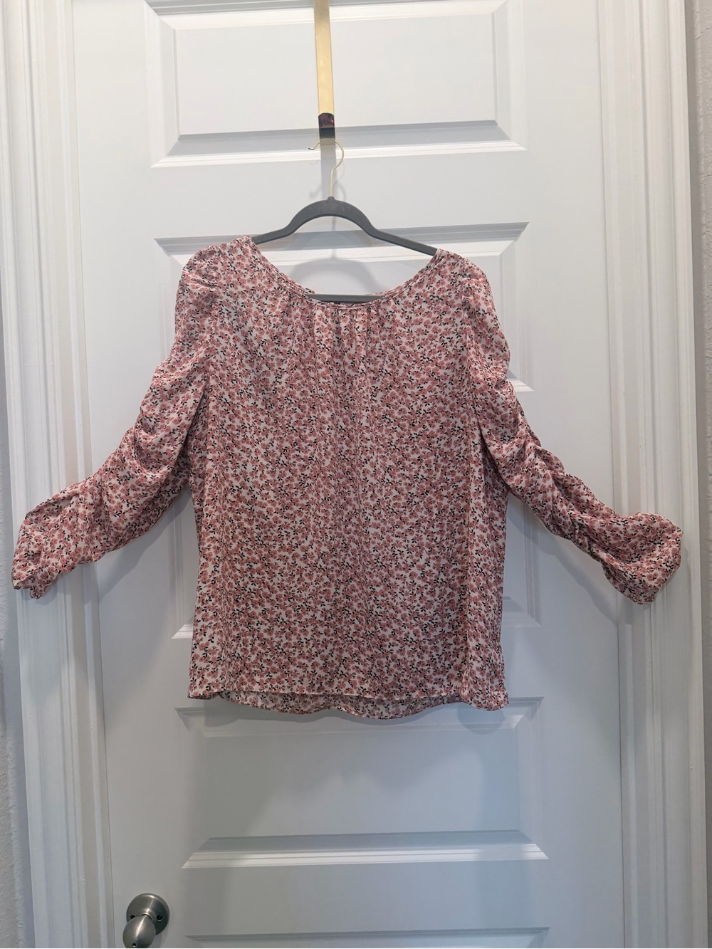 Max Studio Pink Floral Peasant Top